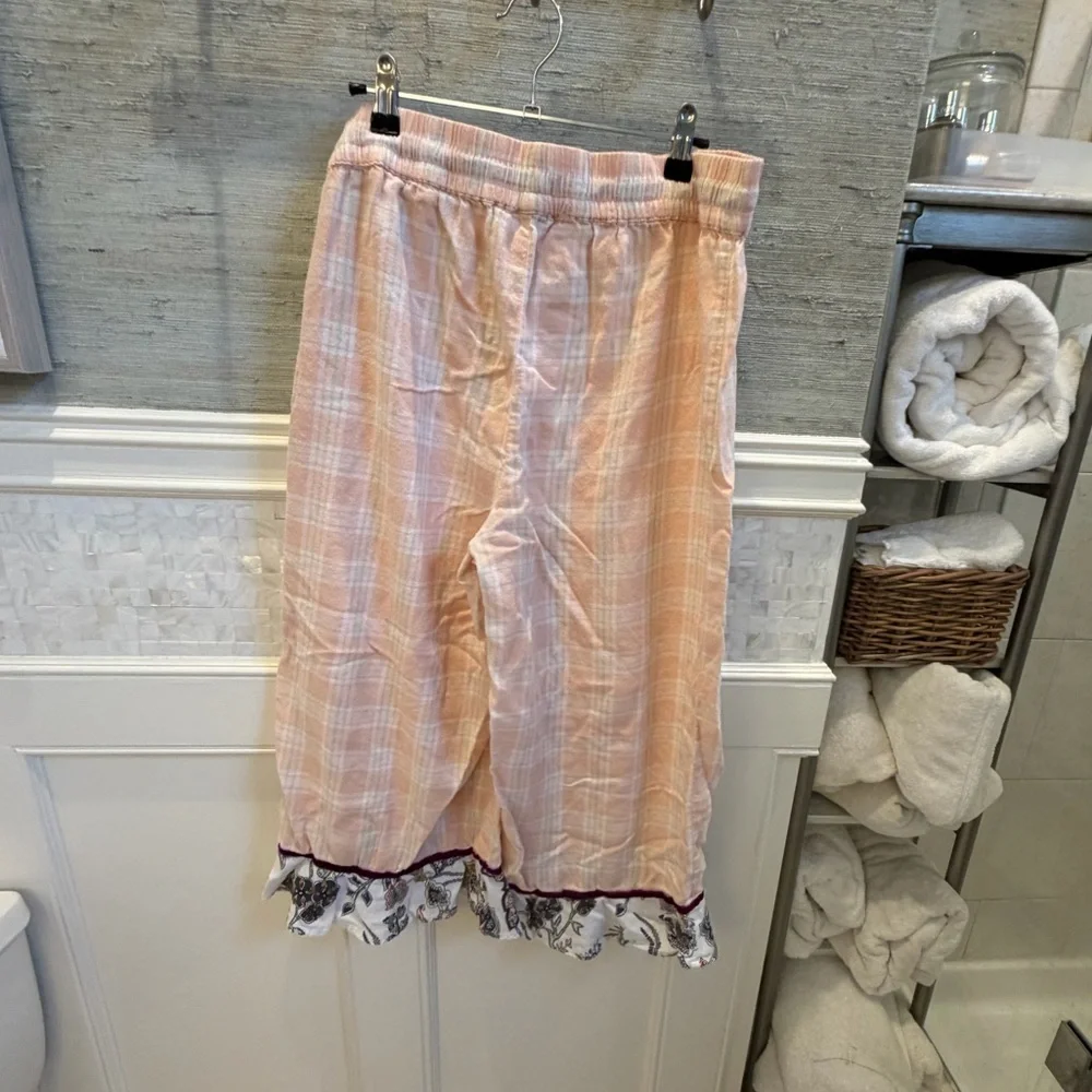Large Anthropologie floreat patchwork sleep pants ruffle hem pink plaid floral